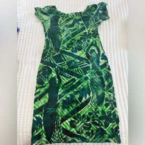TAV Pacific Green Polynesian dress size 16